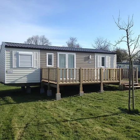 Camping La Berquerie مكان تخييم 3*
