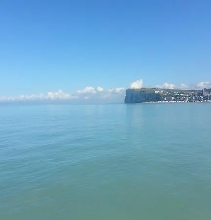 Camping La Berquerie مكان تخييم